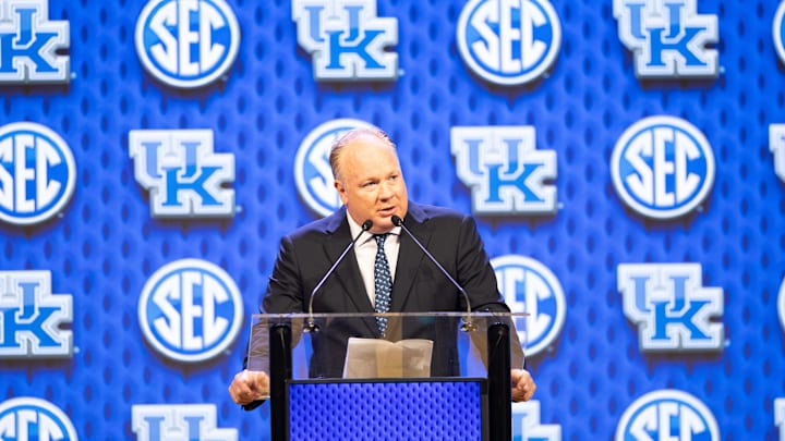 Kentucky Wildcats coach Mark Stoops addressed a key injury to his team ahead of his game against South Carolina football