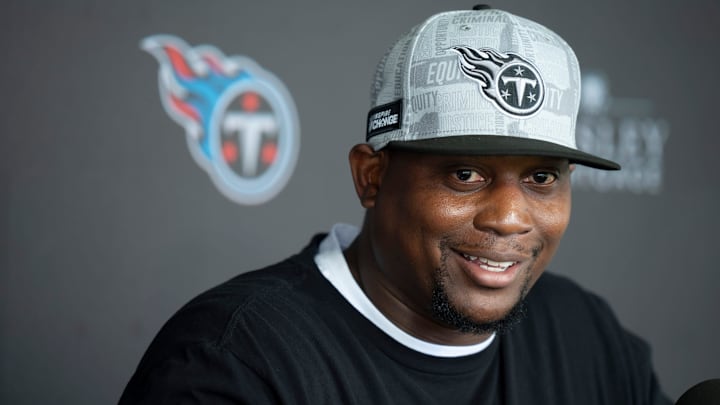 Tennessee Titans Defensive Coordinator Dennard Wilson fields questions during mandatory mini-camp.