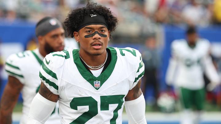 New York Jets safety Malachi Moore (27) at MetLife Stadium. New York Jets safety Malachi Moore (27) at MetLife Stadium.