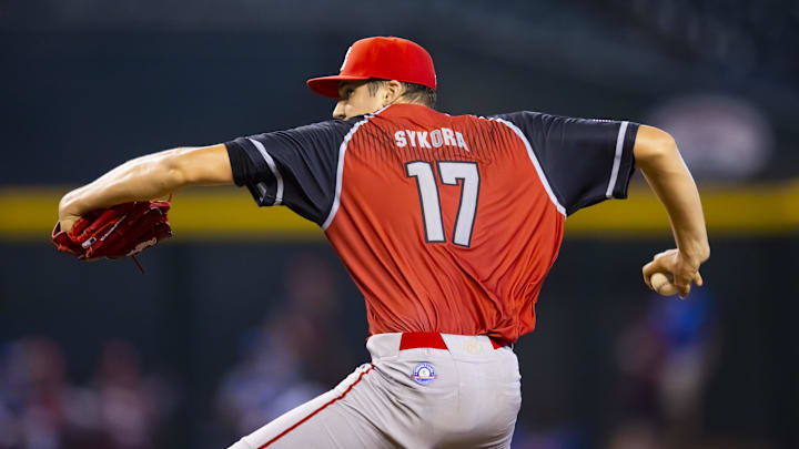 Aug 28, 2022; Phoenix, Arizona, US; West pitcher Travis Sykora pitches during the Perfect Game All-American Classic high school baseball game at Chase Field.
