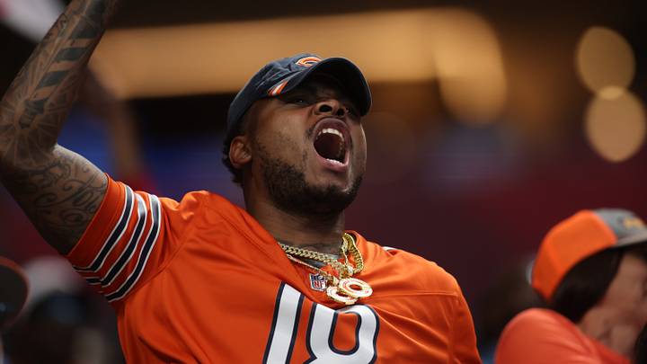 The Chicago Bears fans watch the game between Chicago Bears and Atlanta Falcons at Mercedes-Benz Stadium.  Mandatory Credit: Brett Davis-Imagn Images