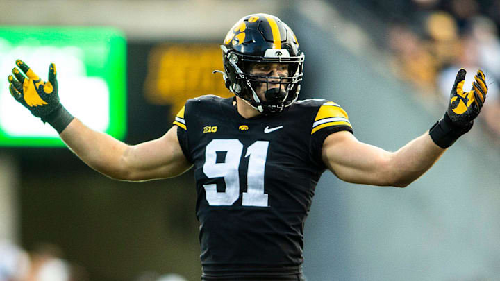 Steelers, Lukas Van Ness