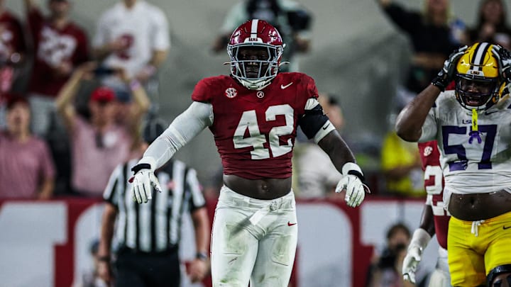 Yhonzae Pierre (42).