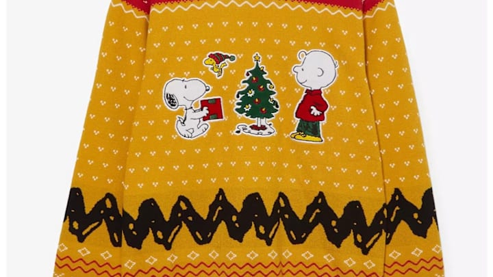 Charlie Brown, Snoopy & Woodstock Embroidered Holiday Sweater 