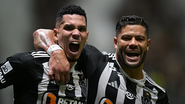 Paulinho e Hulk são nomes importantes do Galo