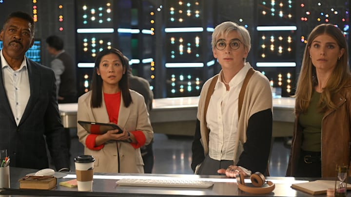 QUANTUM LEAP -- “Pilot” Episode Pilot -- Pictured: (l-r) Ernie Hudson as Herbert "Magic" Williams, Nanrisa Lee as Jenn, Mason Alexander Park as Ian, Caitlin Bassett as Addison -- (Photo by: Serguei Bachlakov/NBC)