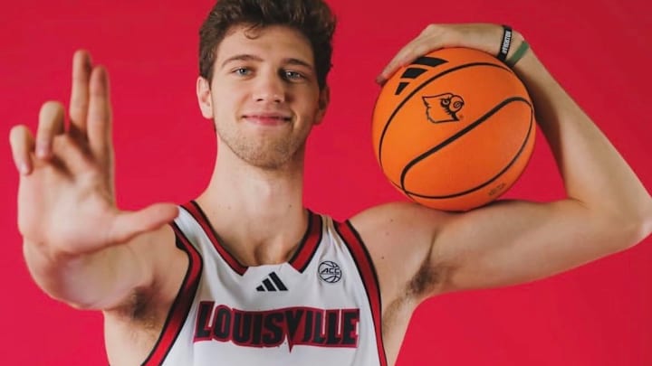 USC transfer center Gabe Dynes