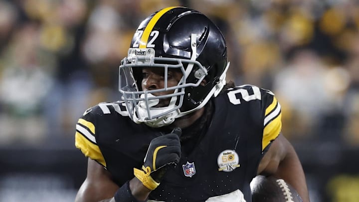 Najee Harris will be the new lead running back for the Los Angeles Chargers next season.