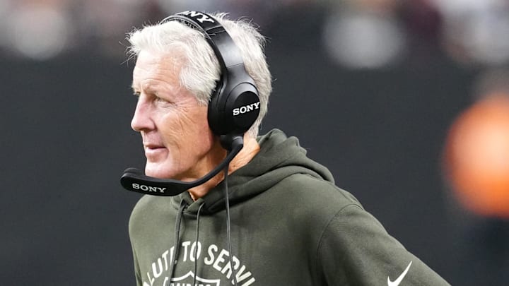 Nov 17, 2025; Paradise, Nevada, USA; Las Vegas Raiders head coach Pete Carroll during the second half of the game against the Dallas Cowboys at Allegiant Stadium. Mandatory Credit: Stephen R. Sylvanie-Imagn Images