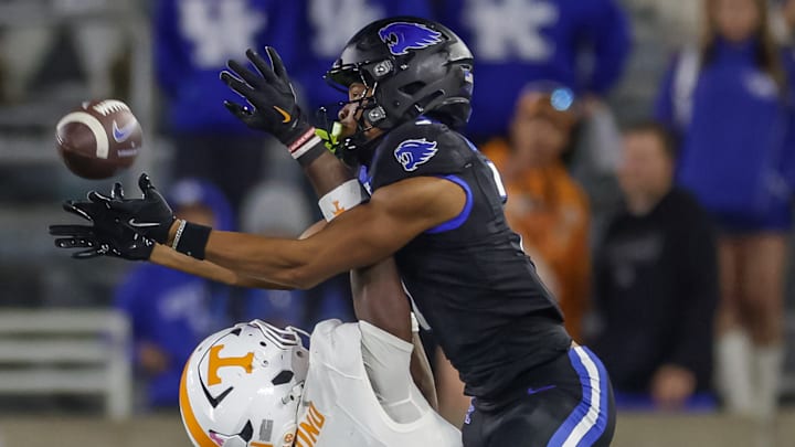 Tennessee v Kentucky Tennessee v Kentucky
