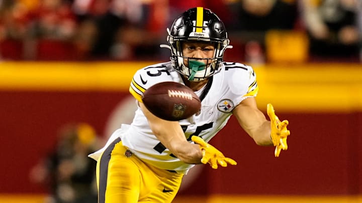Dec 26, 2021; Kansas City, Missouri, USA; Pittsburgh Steelers wide receiver Cody White (15) catches a pass against the Kansas City Chiefs during the second half at GEHA Field at Arrowhead Stadium. Mandatory Credit: Jay Biggerstaff-Imagn Images