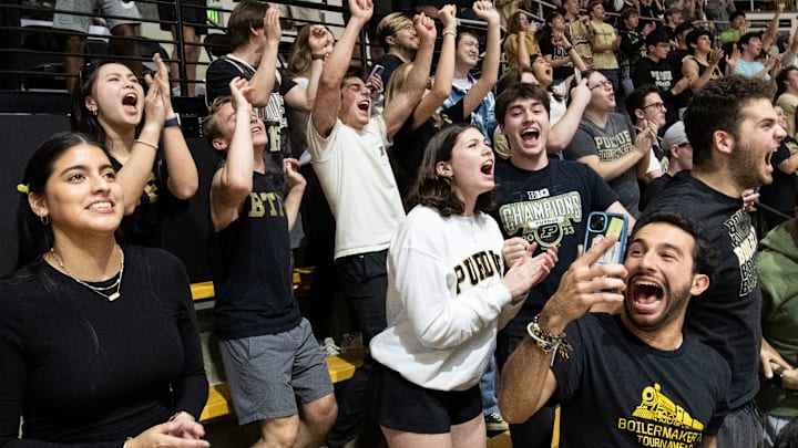 Fans react during a watch party for the NCAA Men’s Basketball Elite Eight game Fans react during a watch party for the NCAA Men’s Basketball Elite Eight game