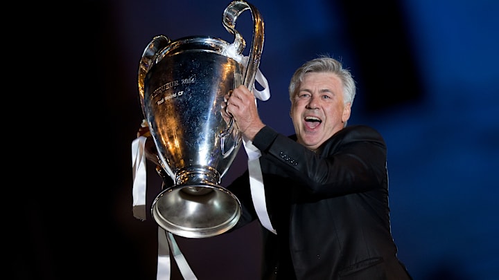 Et si c'était Carlo Ancelotti le meilleur entraîneur de l'histoire ? Et si c'était Carlo Ancelotti le meilleur entraîneur de l'histoire ?