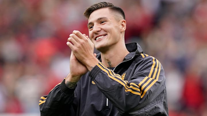 Benjamin Šeško was unveiled as a new Man Utd player on Saturday.