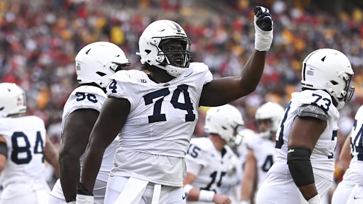 Nov 4, 2023; College Park, Maryland, USA; Penn State Nittany Lions offensive lineman Olumuyiwa Nov 4, 2023; College Park, Maryland, USA; Penn State Nittany Lions offensive lineman Olumuyiwa