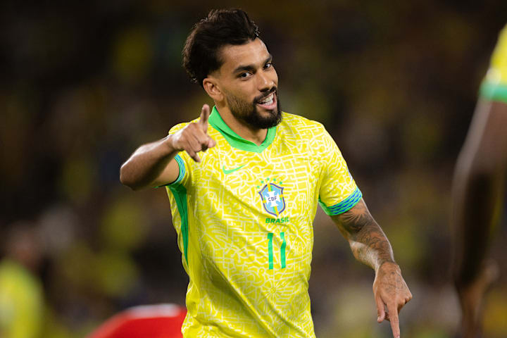 ลูคัส ปาเกต้า เล่นให้ทีมชาติบราซิล ลูคัส ปาเกต้า เล่นให้ทีมชาติบราซิล