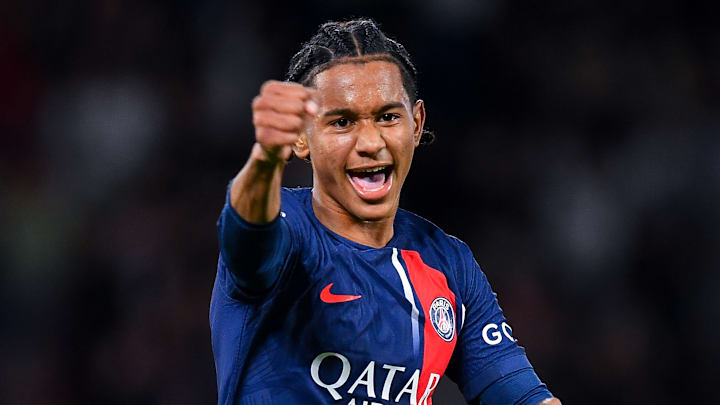 PSG is preparing a contract for Senny Mayulu.