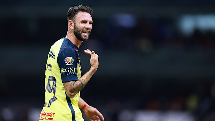 Miguel Layún recibió sanción tras ser expulsado 