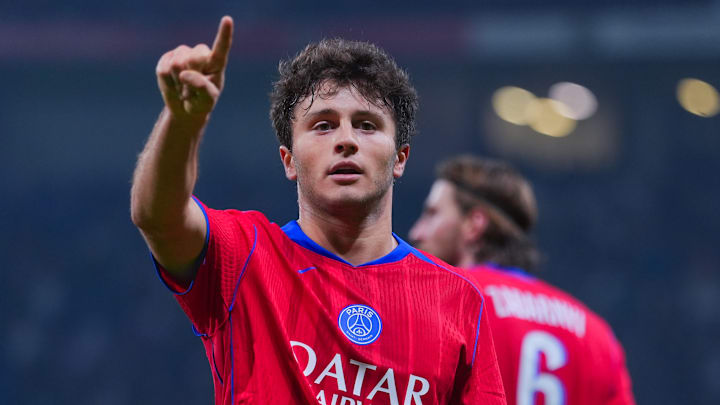 Joao Neves et le PSG vont pouvoir étrenner leur quatrième maillot lors de PSG - Tottenham en Ligue des Champions