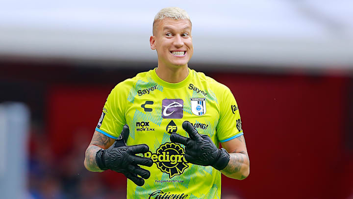 Atleta tem 30 anos de idade e está livre no mercado Atleta tem 30 anos de idade e está livre no mercado