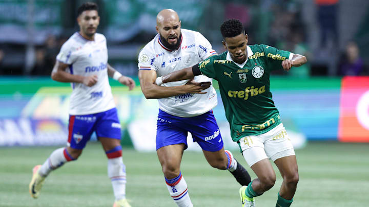 Palmeiras terá missão dura fora de casa