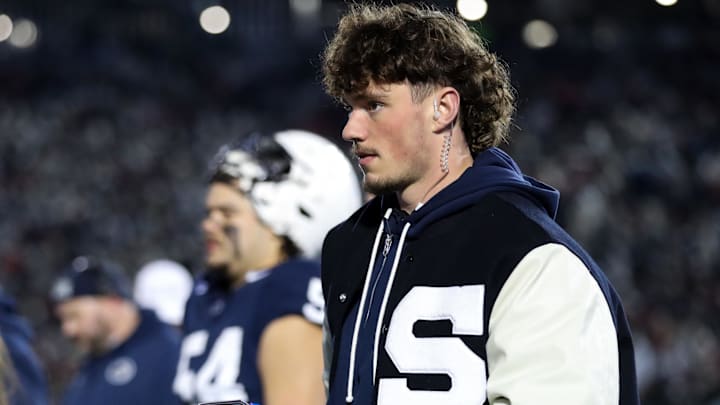 Penn State Nittany Lions quarterback Drew Allar (15)