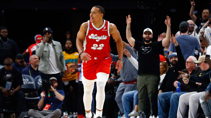Apr 1, 2025; Memphis, Tennessee, USA; Memphis Grizzlies guard Desmond Bane (22) reacts during the third quarter against the Golden State Warriors at FedExForum. Mandatory Credit: Petre Thomas-Imagn Images Apr 1, 2025; Memphis, Tennessee, USA; Memphis Grizzlies guard Desmond Bane (22) reacts during the third quarter against the Golden State Warriors at FedExForum. Mandatory Credit: Petre Thomas-Imagn Images