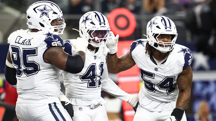 Dallas Cowboys defensive end Donovan Ezeiruaku celebrates after a sack against the Washington Commanders.