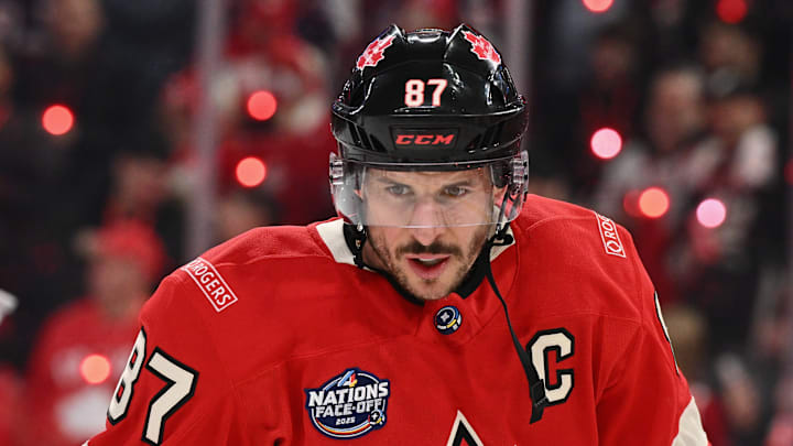 Sidney Crosby (Team Canada captain #87)