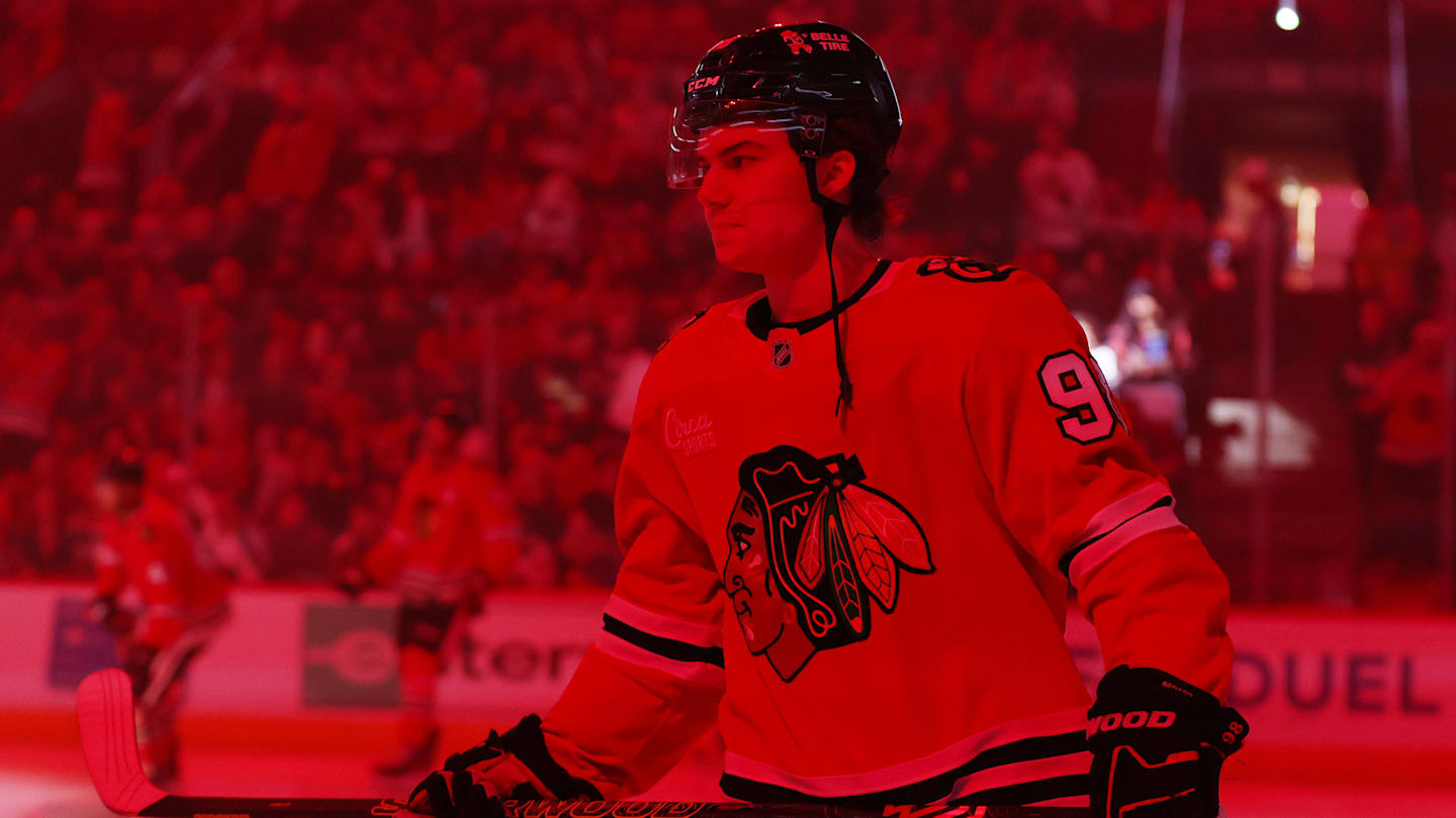 Chicago Blackhawks phenom Connor Bedard is showing more physicality ...