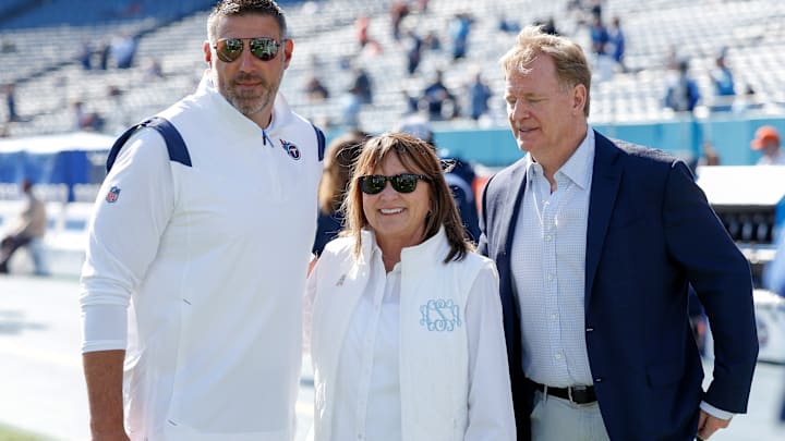 Indianapolis Colts v Tennessee Titans
