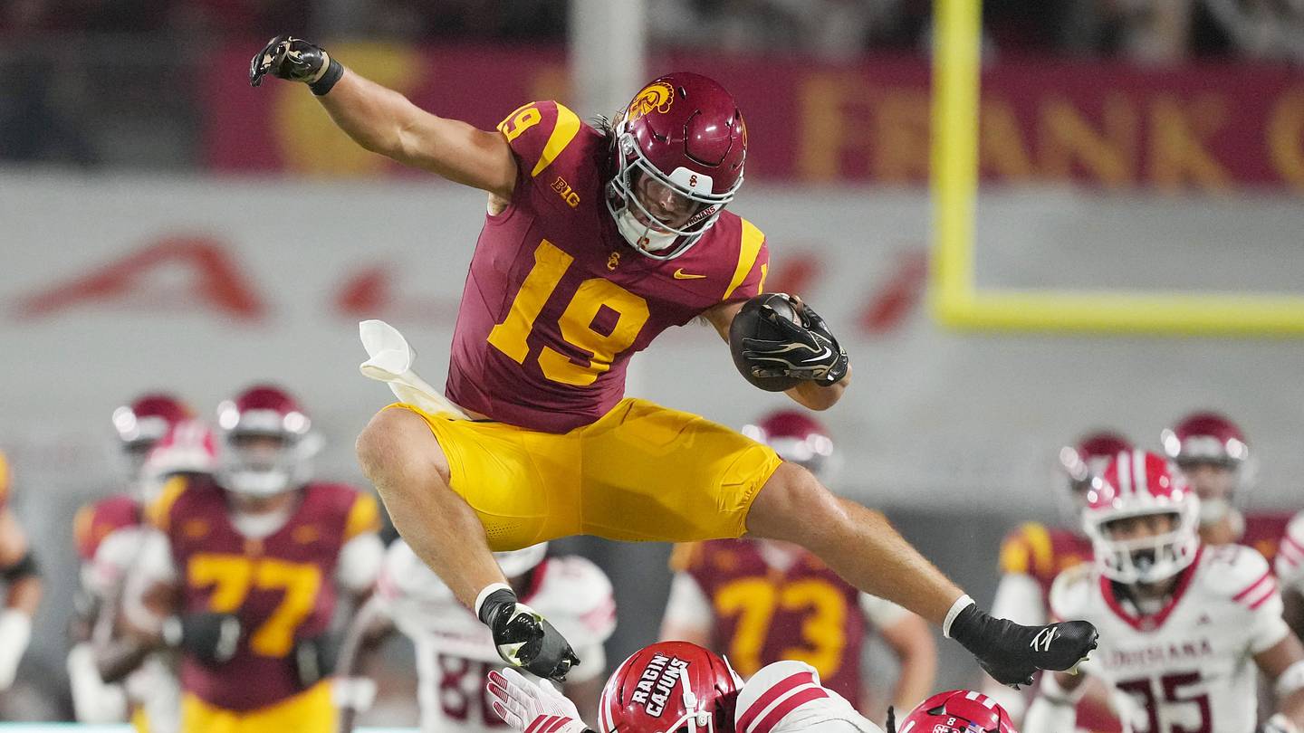 3 big winners and 2 losers from USC's commanding 49-30 win over Louisiana