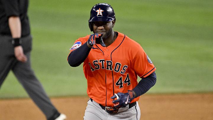 May 27, 2026; Arlington, Texas, USA; Houston Astros designated hitter Yordan Alvarez (44) rounds the bases after he hits a home run against the Texas Rangers during the eighth inning at Globe Life Field. May 27, 2026; Arlington, Texas, USA; Houston Astros designated hitter Yordan Alvarez (44) rounds the bases after he hits a home run against the Texas Rangers during the eighth inning at Globe Life Field.