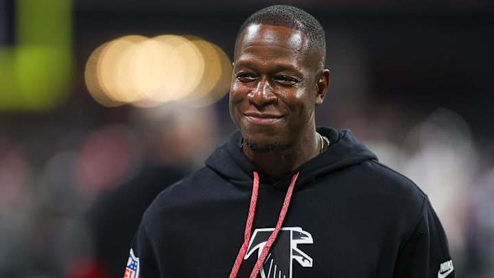 Oct 3, 2024; Atlanta, Georgia, USA; Atlanta Falcons head coach Raheem Morris on the field before a game against the Tampa Bay Buccaneers at Mercedes-Benz Stadium. Mandatory Credit: Brett Davis-Imagn Images
