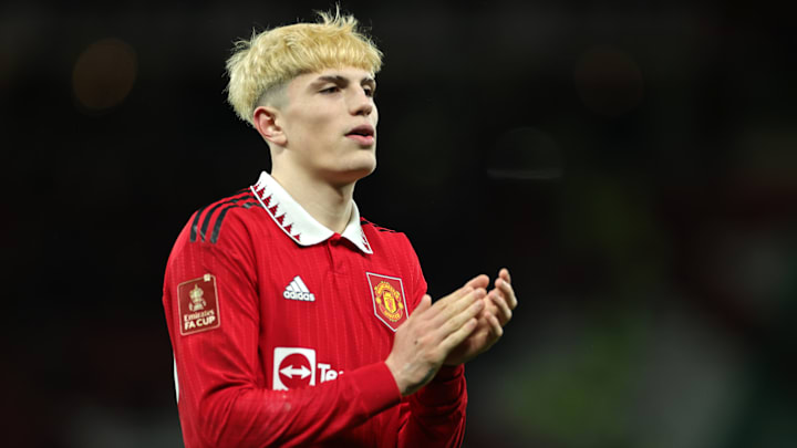 Garnacho is staying at Old Trafford