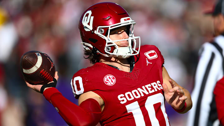 Oklahoma quarterback John Mateer