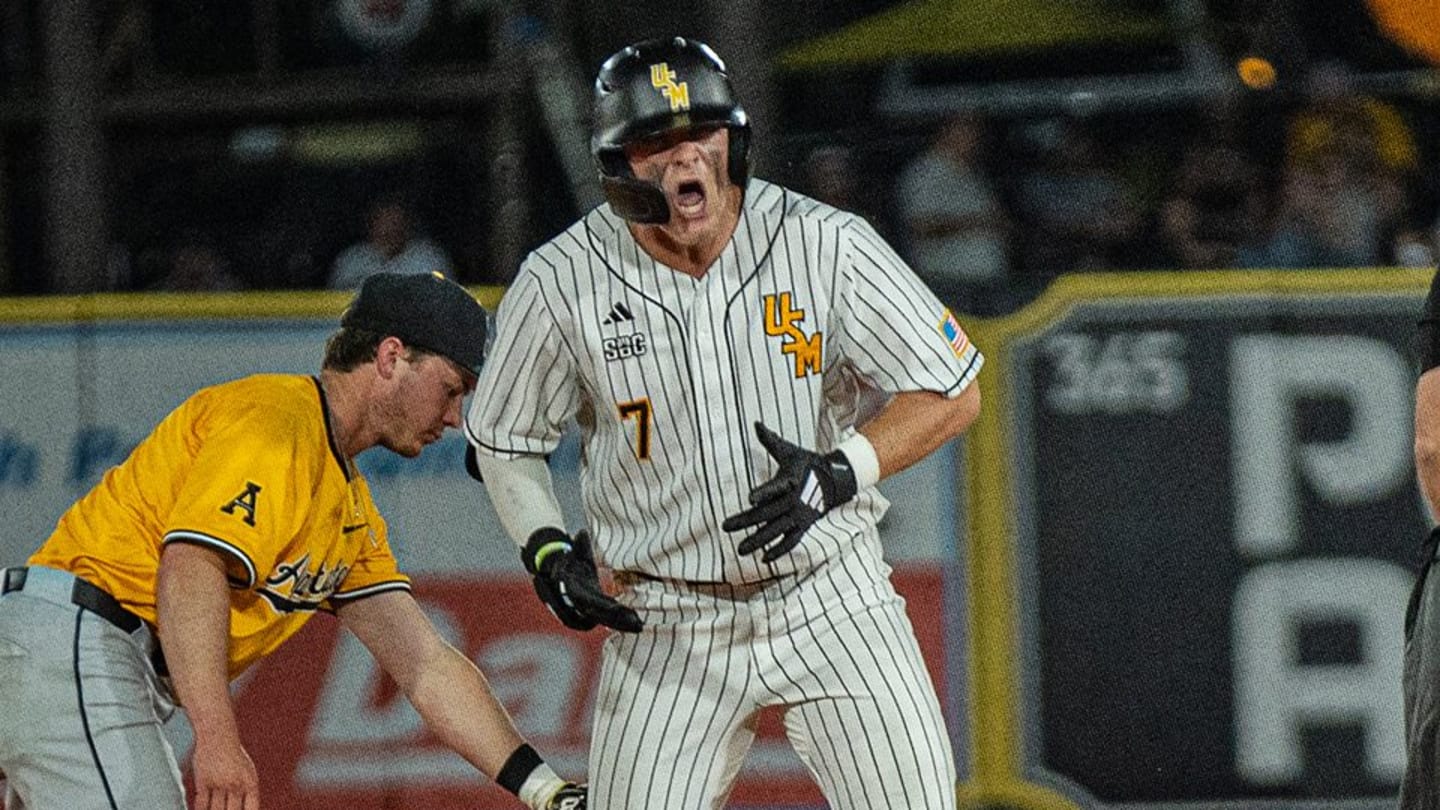 Ben Higdon Ignites Big Rally in 8th as No. 11 Southern Miss Defeats App State