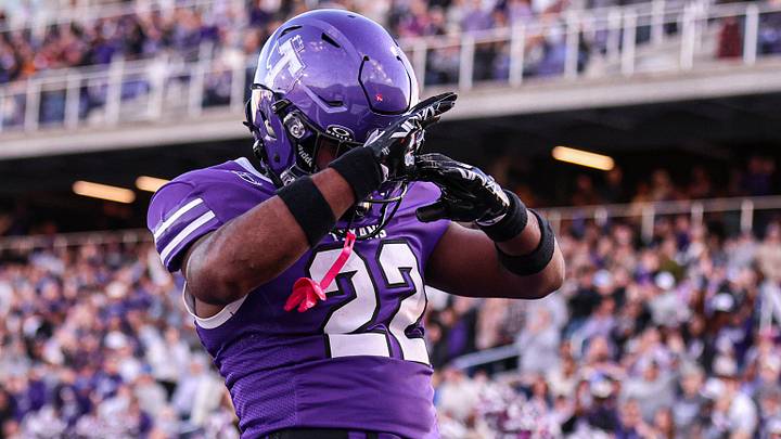 Tarleton State running back Miequle Brock (22) Tarleton State running back Miequle Brock (22)