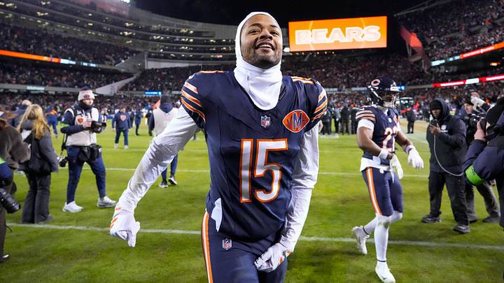 Chicago Bears wide receiver Rome Odunze (15) leaves the field following a game against the Green Bay Packers in an NFC Wild Card Round game at Soldier Field. Mandatory Credit: David Banks-Imagn Images Chicago Bears wide receiver Rome Odunze (15) leaves the field following a game against the Green Bay Packers in an NFC Wild Card Round game at Soldier Field. Mandatory Credit: David Banks-Imagn Images