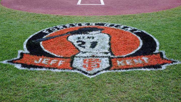 San Francisco, California, USA; Detail view of an emblem painted on the field to honor MLB Hall of Fame member and former San Francisco Giants player Jeff Kent before a game against the Arizona Diamondbacks at Oracle Park. Mandatory Credit: Robert Edwards-Imagn Images