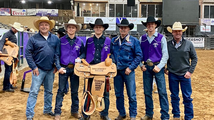2024 Southwest Region CNFR Qualifiers Bailey Small, Ira Dickinson and Gus Gaillard with their fathers. 2024 Southwest Region CNFR Qualifiers Bailey Small, Ira Dickinson and Gus Gaillard with their fathers.