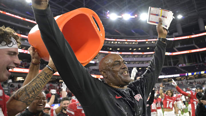  Inglewood, CA, USA;    UNLV Rebels interim head coach Del Aleander celebrates after defeating the California Golden Bears in the LA Bowl at SoFi Stadium.