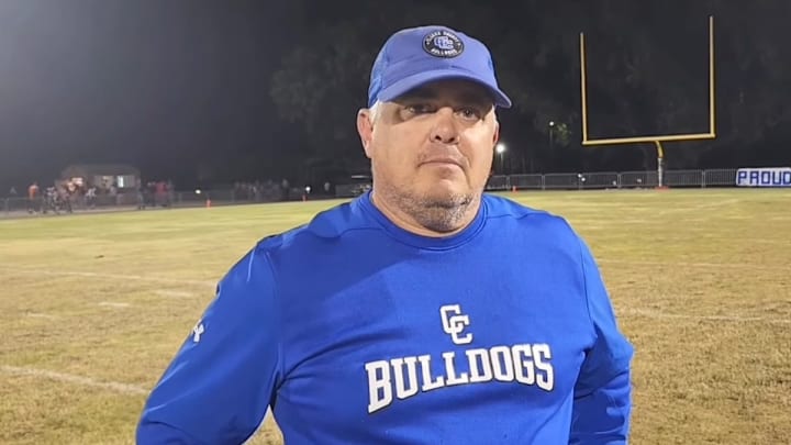 Clarke County (Alabama) head football coach Robert Carter was arrested on Friday in Niceville, Florida, following a routine traffic stop. He was taken into custody after the Florida law enforcement officers discovered he had 11 warrants issued for his arrest by the Alabama Law Enforcement Agency.