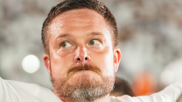 Oregon Ducks coach Dan Lanning Motivation Tactics Weekly Themes ducks vs. them penn state nittany lions white out dante moore big ten Oregon Ducks coach Dan Lanning Motivation Tactics Weekly Themes ducks vs. them penn state nittany lions white out dante moore big ten