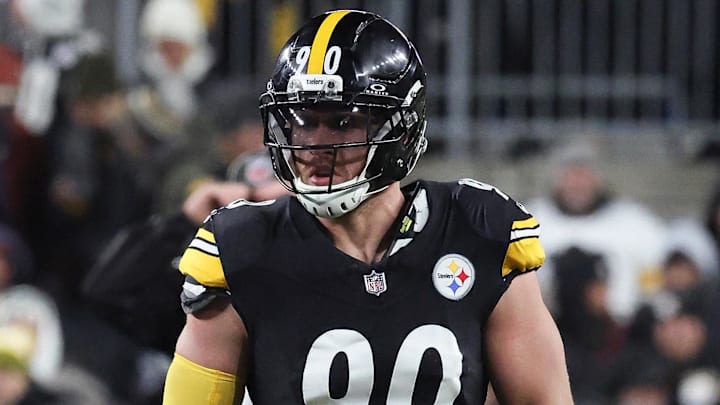 Nov 30, 2025; Pittsburgh, Pennsylvania, USA; Pittsburgh Steelers linebacker T.J. Watt (90) looks on during the third quarter against the Buffalo Bills at Acrisure Stadium. Mandatory Credit: Charles LeClaire-Imagn Images