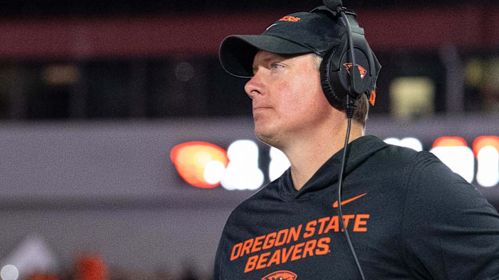 Oregon State head coach Trent Bray looks at the score during an NCAA football game against California at Reser Stadium on Saturday, Aug. 30, 2025, in Corvallis, Ore.