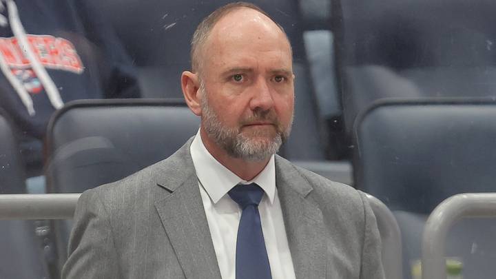 Oct 22, 2026; Elmont, New York, USA; New York Islanders head coach Peter DeBoer coaches against the Los Angeles Kings during the first period at UBS Arena. Mandatory Credit: Brad Penner-Imagn Images Oct 22, 2026; Elmont, New York, USA; New York Islanders head coach Peter DeBoer coaches against the Los Angeles Kings during the first period at UBS Arena. Mandatory Credit: Brad Penner-Imagn Images