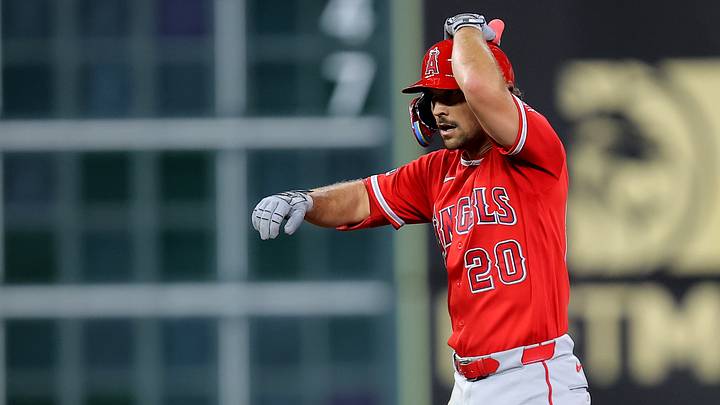 Aug 20, 2026; Houston, Texas, USA; Los Angeles Angels second baseman Adam Frazier (20) reacts after hitting an RBI double against the Houston Astros during the fourth inning at Daikin Park. Mandatory Credit: Erik Williams-Imagn Images Aug 20, 2026; Houston, Texas, USA; Los Angeles Angels second baseman Adam Frazier (20) reacts after hitting an RBI double against the Houston Astros during the fourth inning at Daikin Park. Mandatory Credit: Erik Williams-Imagn Images