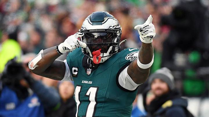 Jan 26, 2025; Philadelphia, PA, USA; Philadelphia Eagles wide receiver A.J. Brown (11) reacts after a play against the Washington Commanders during the first half in the NFC Championship game at Lincoln Financial Field. Mandatory Credit: Eric Hartline-Imagn Images Jan 26, 2025; Philadelphia, PA, USA; Philadelphia Eagles wide receiver A.J. Brown (11) reacts after a play against the Washington Commanders during the first half in the NFC Championship game at Lincoln Financial Field. Mandatory Credit: Eric Hartline-Imagn Images