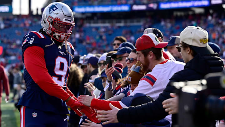 Miami Dolphins v New England Patriots